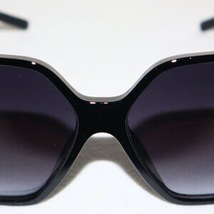 Women's Oversize Black Gradient Sunglasses